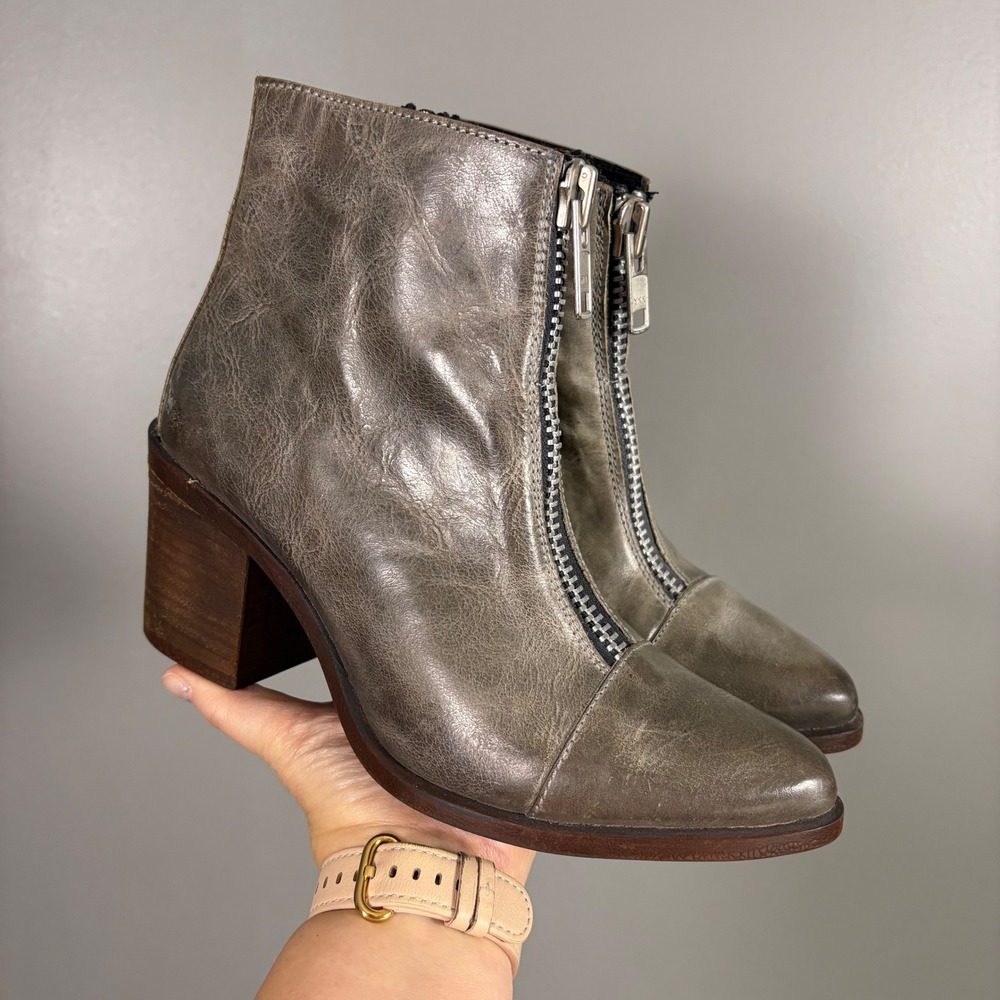 NWOB Freebird by Steven Clair Gray‎ Leather Ankle Boots 6 Block Heel Boho Moto
